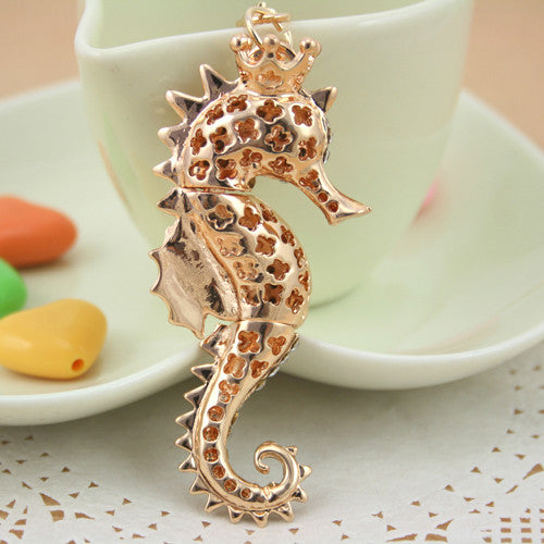 Fashion Crystal seahorse  personalized keychain Holder for Women Girl Jewelry Purse Charm Pendant  PWK0091