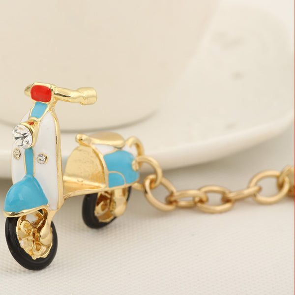 Small Cute 3D Motorcycle Keychain Fashion Rhinestone Trinket Metal Key Chain Ring for Women Gift Bag Purse Charm Pendant Jewelry