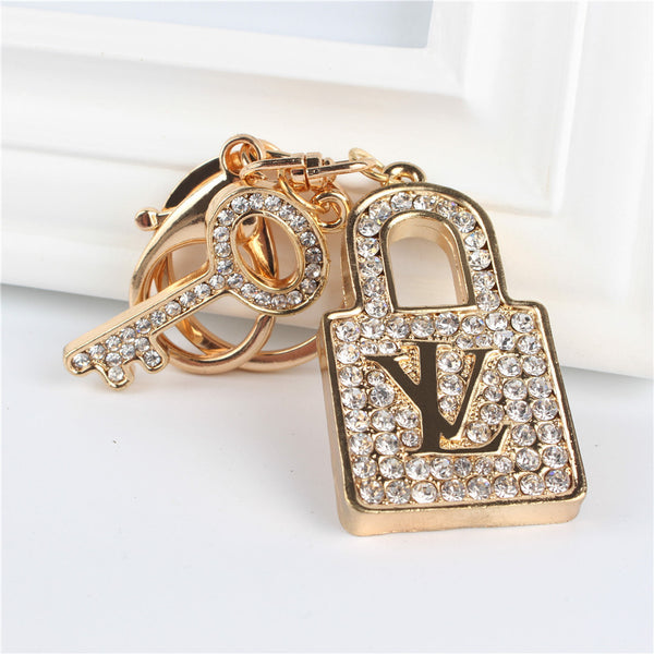 White Lock Key Pendant Charm Rhinestone Crystal Purse Bag Keyring Key Chain Accessories Wedding Party Lover Friend Gift